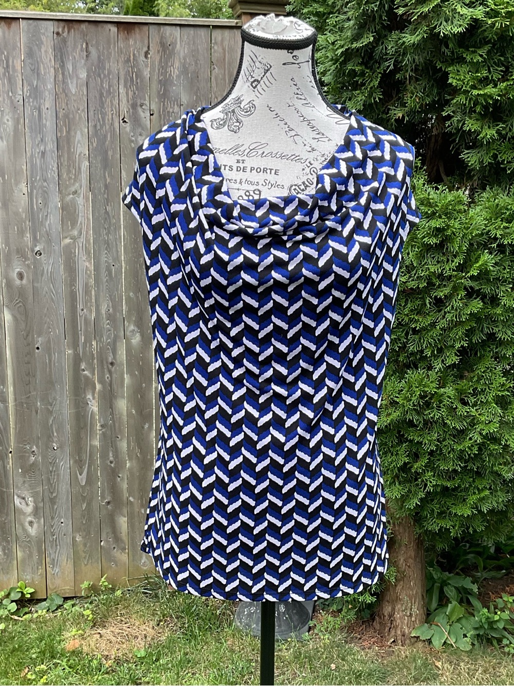 Ann Taylor Sleeveless Top Navy, White & Royal Blue Geometric Cowl Neck